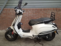Snorscooter, vespa, sprint 4t, 2017 - afbeelding 11 van  33
