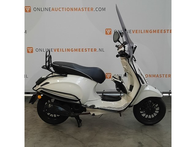 Snorscooter, vespa, sprint 4t, 2017 - afbeelding 1 van  33