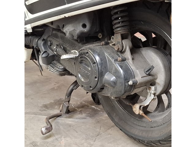 Snorscooter, vespa, sprint 4t, 2017 - afbeelding 16 van  33