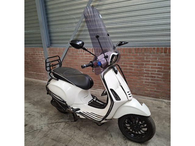 Snorscooter, vespa, sprint 4t, 2017 - afbeelding 23 van  33