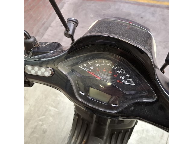 Snorscooter, vespa, sprint 4t, 2017 - afbeelding 5 van  40