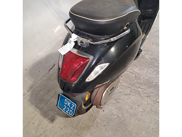 Snorscooter, vespa, sprint 4t, 2017 - afbeelding 9 van  22