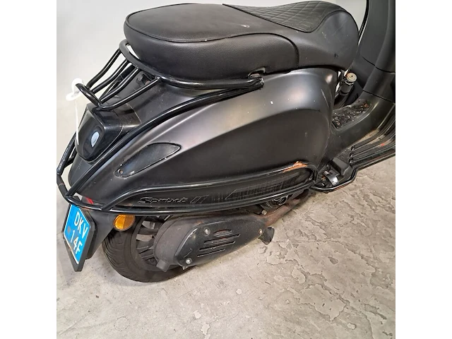 Snorscooter, vespa, sprint 4t, 2017 - afbeelding 11 van  25