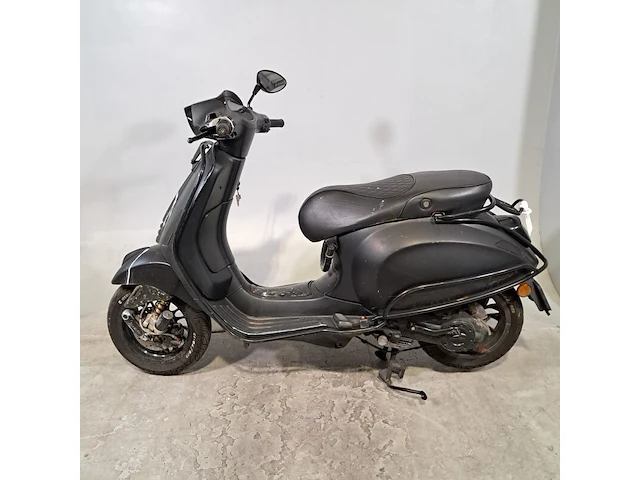 Snorscooter, vespa, sprint 4t, 2017 - afbeelding 15 van  25