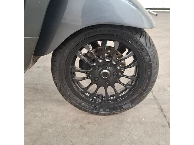 Snorscooter, vespa, sprint 50, 2018 - afbeelding 6 van  23