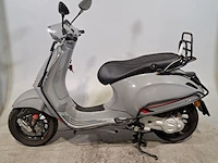 Snorscooter, vespa, sprint 50, 2020 - afbeelding 9 van  19