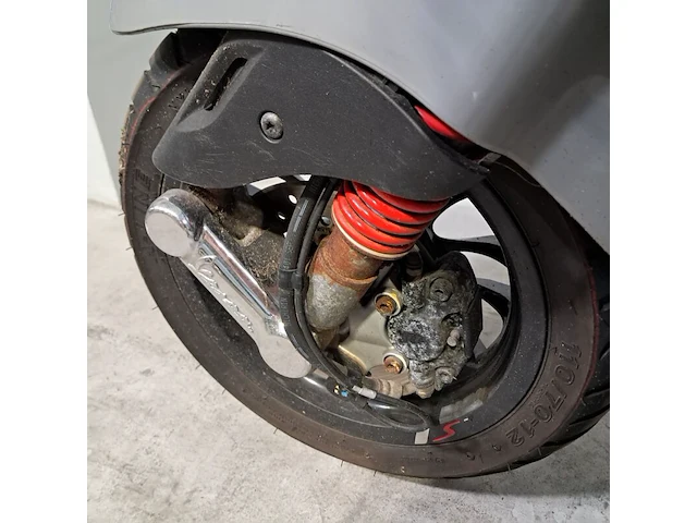 Snorscooter, vespa, sprint 50, 2020 - afbeelding 10 van  19