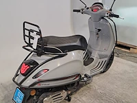 Snorscooter, vespa, sprint 50, 2020 - afbeelding 12 van  19