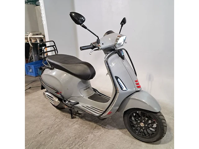 Snorscooter, vespa, sprint 50, 2020 - afbeelding 13 van  19