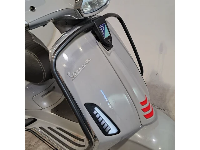 Snorscooter, vespa, sprint 50, 2020 - afbeelding 15 van  19