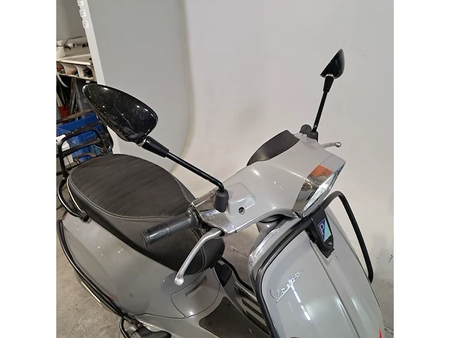 Snorscooter, vespa, sprint 50, 2020 - afbeelding 16 van  19