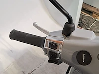 Snorscooter, vespa, sprint 50, 2020 - afbeelding 17 van  19