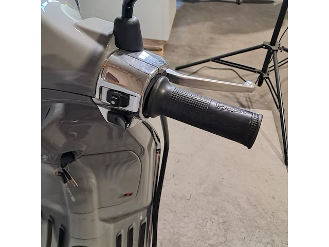 Snorscooter, vespa, sprint 50, 2020 - afbeelding 19 van  19