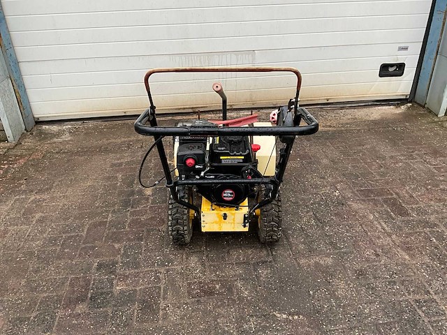 Snow thrower 5.5 hp veegmachine - afbeelding 5 van  7