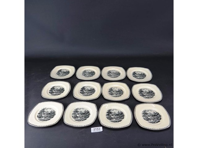 Societé ceramique maestricht gebaksbordjes. deco landschap - afbeelding 1 van  5