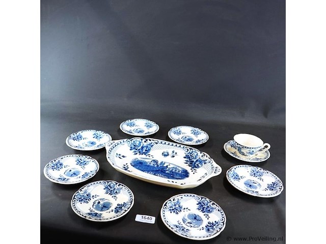 Société céramique maestricht serviesdelen in het peacock blauw decor - afbeelding 1 van  5