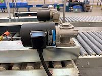 Soco system - 2015 - t-55 - dozensluitmachine met rollerbaan - afbeelding 7 van  7