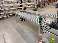 Soco system - 2020 - t-55 - dozensluitmachine met rollerbaan - afbeelding 4 van  5