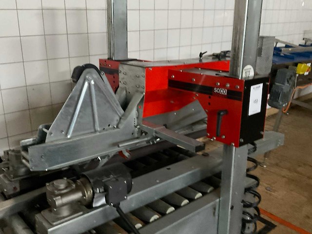 Soco system t-402 dozensluitmachine - afbeelding 10 van  12