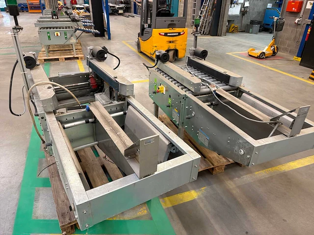 Soco system t-55 industriële tapemachine met rollenbaan (incompleet) (2x) - afbeelding 4 van  7