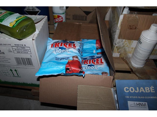 Soda tricel in doos. - afbeelding 1 van  2