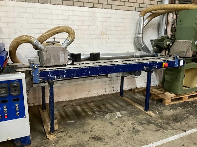 Soest vp-2-400 uitpoets en borstelmachine (c) - afbeelding 12 van  24