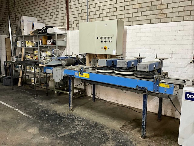 Soest vp-2-400 uitpoets en borstelmachine (c) - afbeelding 1 van  24