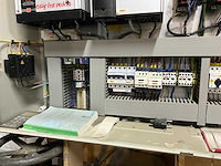 Soest vp-2-400 uitpoets en borstelmachine (c) - afbeelding 15 van  24