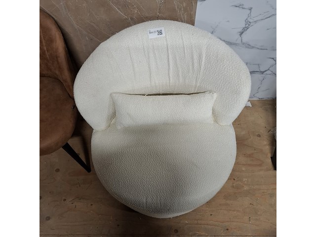 Sofa chair, boucle wit - afbeelding 3 van  4