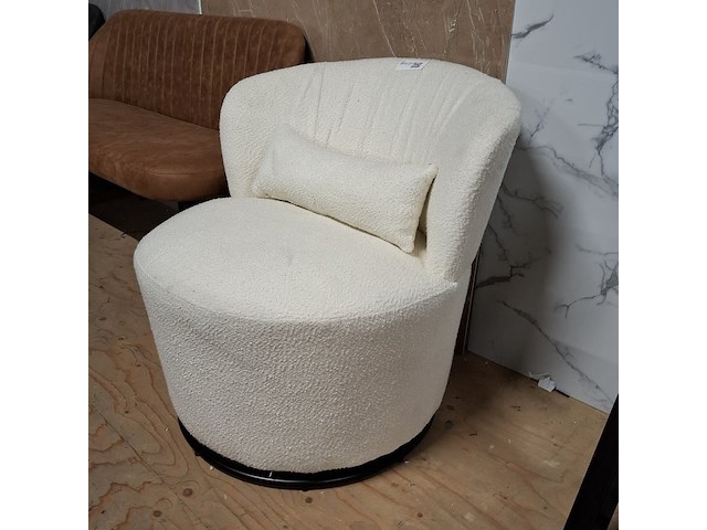 Sofa chair, boucle wit - afbeelding 4 van  4