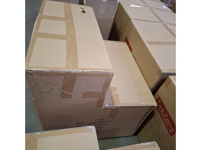 Sofa chair wit boucle, 2025 - afbeelding 4 van  4