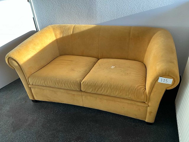 Sofa - afbeelding 1 van  2