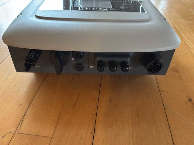 Sofar 1100tl omvormer - afbeelding 3 van  4