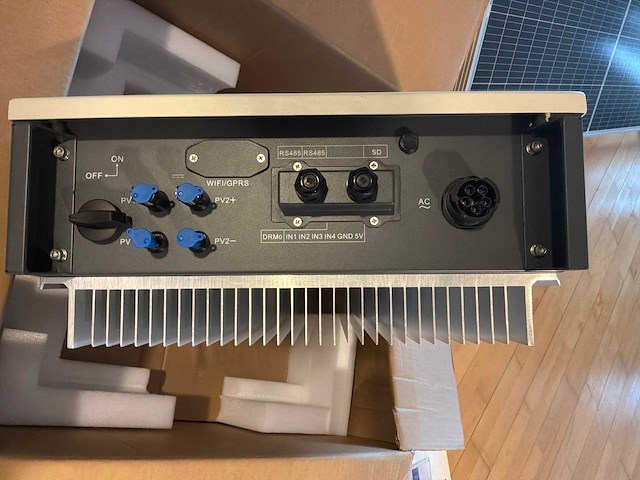 Sofar 4.4ktl-x omvormer - afbeelding 3 van  5
