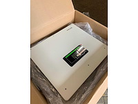 Sofar solar hyd 10ktl-3ph hybride omvormer, 10 kw, driefase, hoogvoltbatterij, met noodstroom - afbeelding 1 van  5
