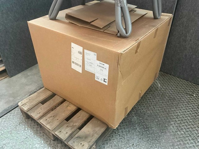 Soft line noomi string chair fauteuil - afbeelding 7 van  8