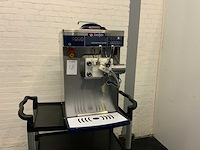 Softijs/milkshake machine - afbeelding 1 van  15