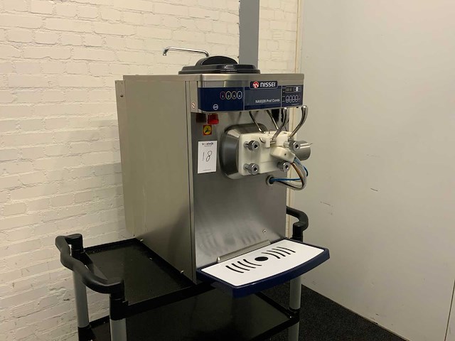 Softijs/milkshake machine - afbeelding 10 van  15