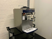 Softijs/milkshake machine - afbeelding 10 van  15