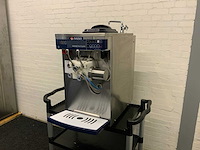 Softijs/milkshake machine - afbeelding 11 van  15