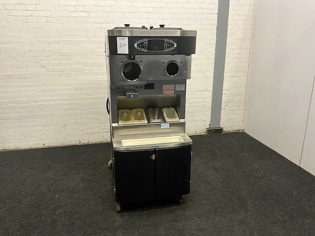 Softijs/milkshake machine - afbeelding 1 van  12