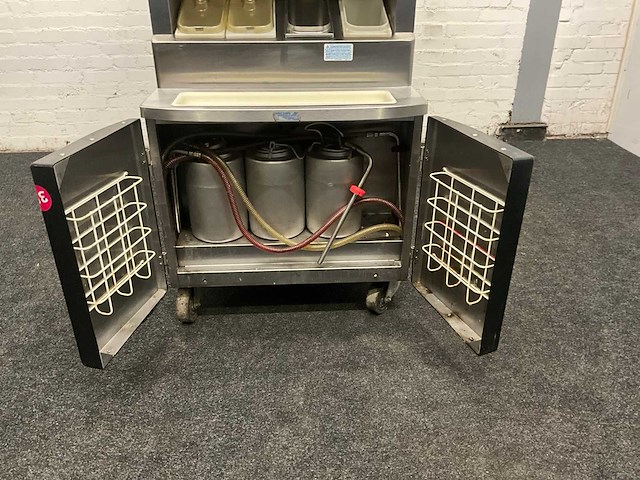 Softijs/milkshake machine - afbeelding 12 van  12