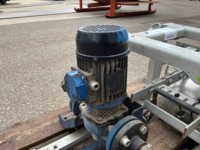 Soga mt27ma/2 hydrofoorpomp - afbeelding 3 van  7