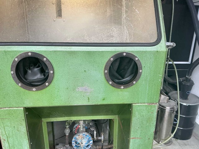 Soilax natstraatcabine - afbeelding 20 van  22