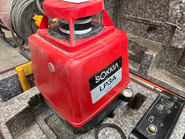 Sokkia - lp3a - bouwlaser - afbeelding 2 van  3