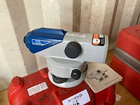 Sokkia c3 1 waterpastoestel - afbeelding 2 van  2