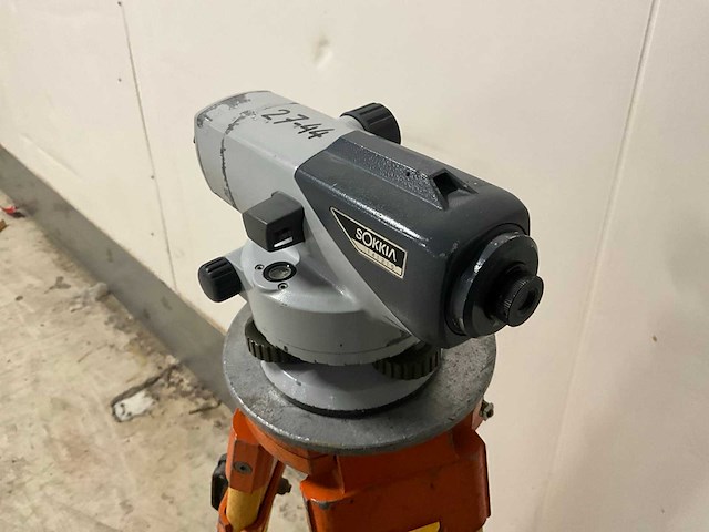 Sokkia d10323 waterpasinstrument / kijker - afbeelding 2 van  4