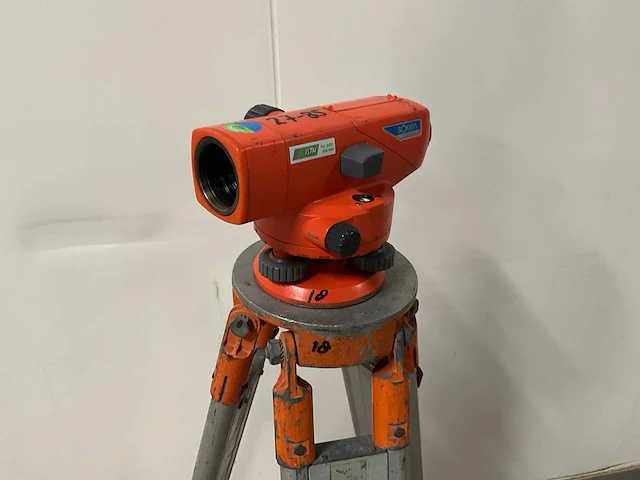 Sokkia e32 waterpasinstrument / kijker - afbeelding 2 van  7