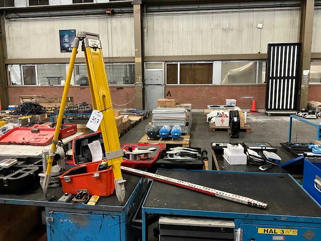 Sokkisha ts20a theodoliet + statief + meetstok - afbeelding 6 van  13