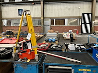 Sokkisha ts20a theodoliet + statief + meetstok - afbeelding 6 van  13